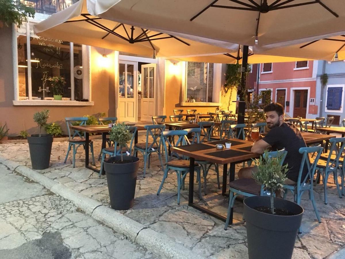 Guesthouse Galeb Vrsar Exterior photo